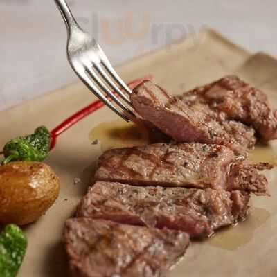 Monumental Restaurant Alicante