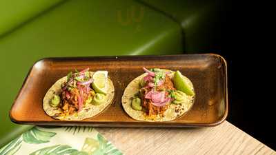 Tanino San Pedro Restaurante Bar