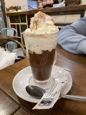 La Sastreria Cafeteria