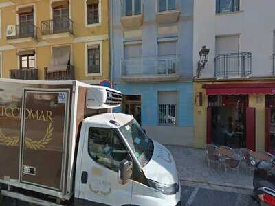 Los Tres Cerditos Charcutaberna