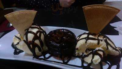 7 Lunas Bar Restaurant