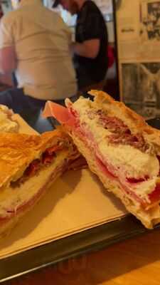 Bloody Mary Cocktail & Tapas