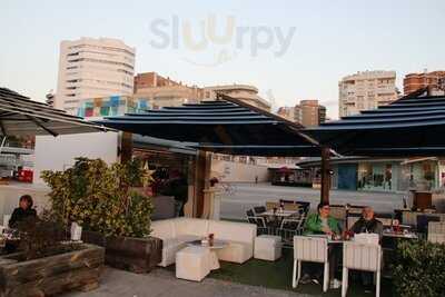 La Mar De Vinos Muelle Uno