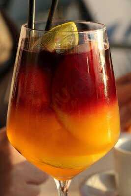 La Mar De Vinos Muelle Uno