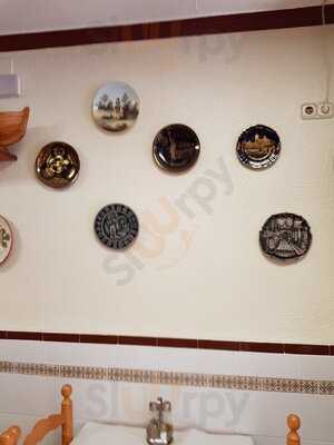 Bar Meson Restaurante Miguel Y Gloria