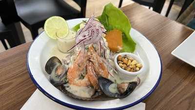 El Rocoto Restaurant