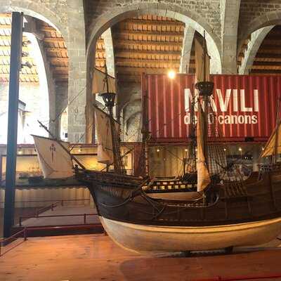Museo Maritim De Barcelona - Lonja De San Cristobal
