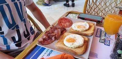 Cafetería Pastelería Naranjito La Carihuela