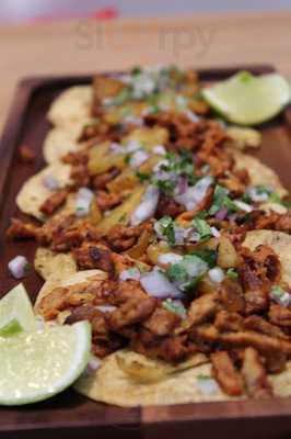 Cantina 10 By Dos Santos