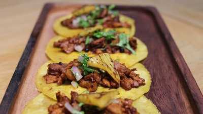 Cantina 10 By Dos Santos