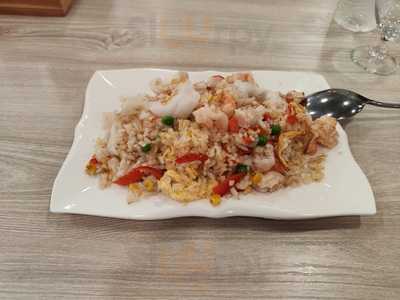 Yingbin Bar-restaurante