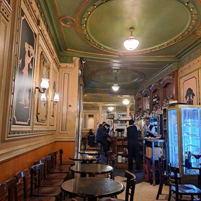 Cafe De L'opera