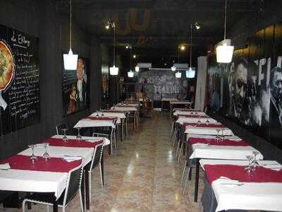 Restarante Pizzeria Cerveceria  La Goleta