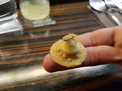 Essence At Espaisucre