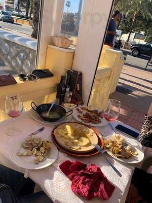 Racó De La Paella Su Rincón Marinero