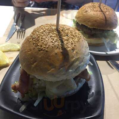 Bocateria Hamburgueseria Snooker