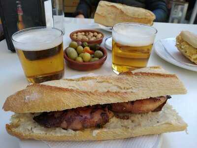 A Mos Redó - Na Jordana