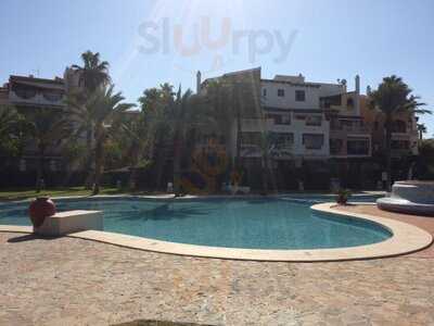 The Pool Restaurante-piscina Aldea Del Mar