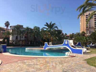 The Pool Restaurante-piscina Aldea Del Mar