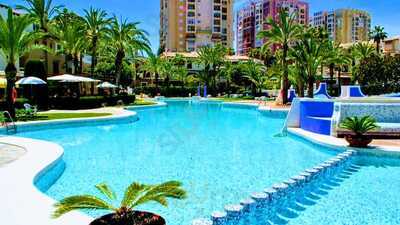 The Pool Restaurante-piscina Aldea Del Mar