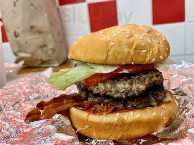 Five Guys Sagrada Familia