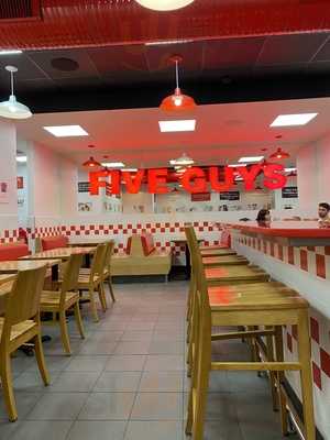 Five Guys Sagrada Familia