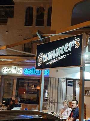 Summers Bar And Bistro
