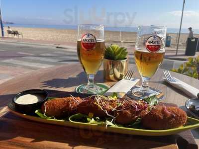 New York Cafe And Bar