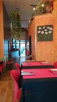 Rancho Burger - Food & Music