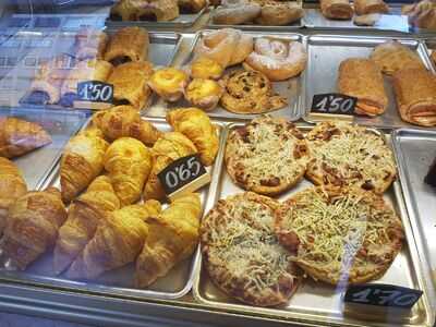 Panaderia-cafeteria Forn De Donate