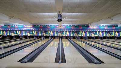 Cafetería Cosmic Bowling