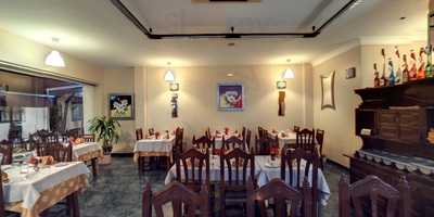 Nuestrobar Restaurant