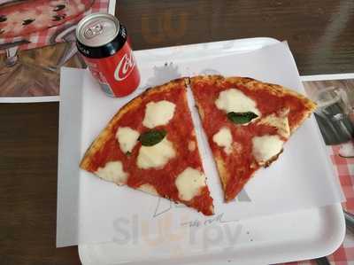 Pizza Al Pezzo