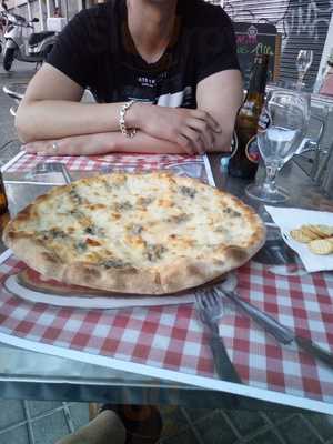 Pizza Al Pezzo