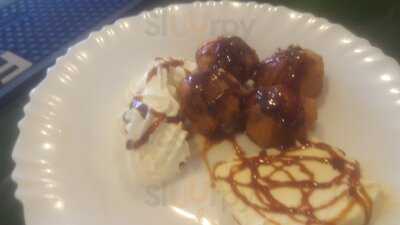 The Mountain View Family Cafe Bar