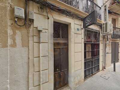 Aloha Tiki Bar & Restaurante