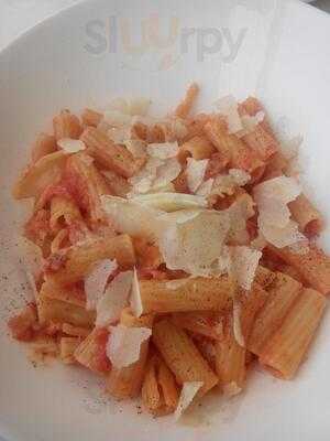 Se Ha Vuelto Loco El Dueño