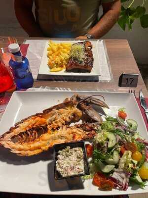 Restaurant Op Dn Hoek/en La Esquina