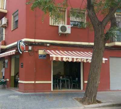 Bar La Plaza