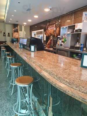 Cafeteria Los Villares