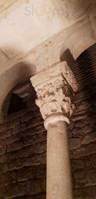 Eatwith: Monica And Eva Of Barcelona