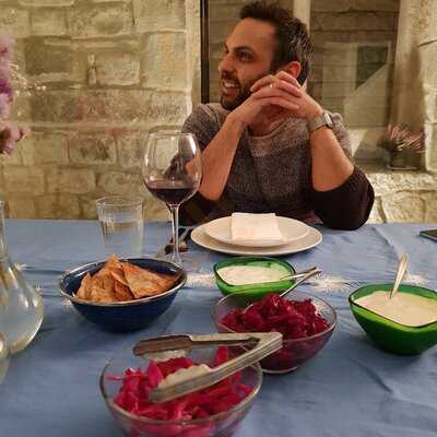 Eatwith: Monica And Eva Of Barcelona