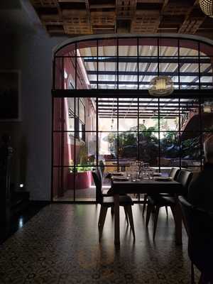 Tira-li Bar Restaurante