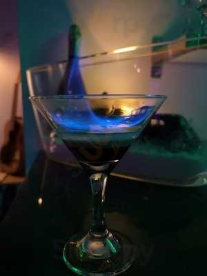 The Artist Cocktail Bar