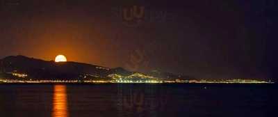 Mas K Tapas Cafe - Bar