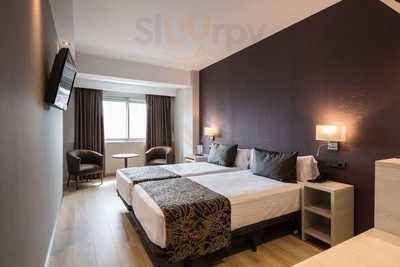 Catalonia Atenas Hotel
