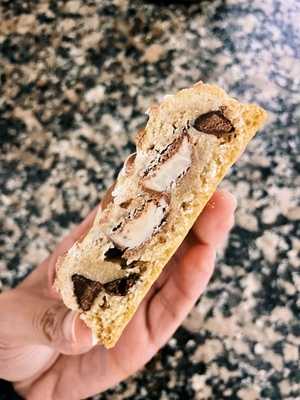 Sils Cakes.american Pastry