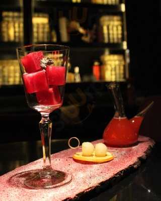 Doble By Manel Vehí