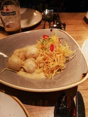 Doble By Manel Vehí