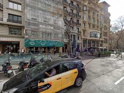 Doble By Manel Vehí